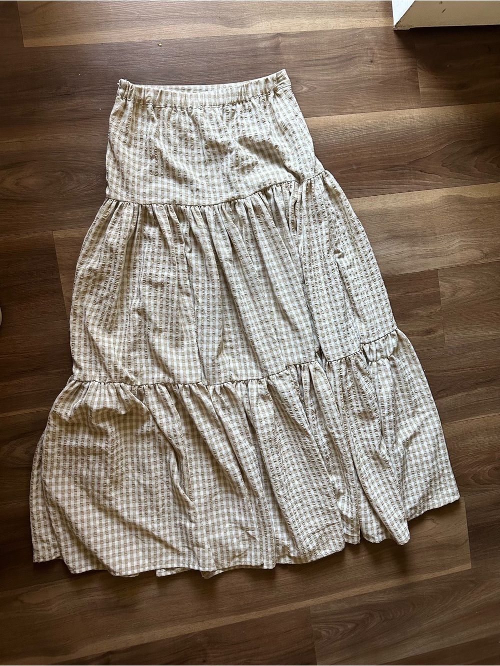 Mable Strapless Dress in Beige Gingham